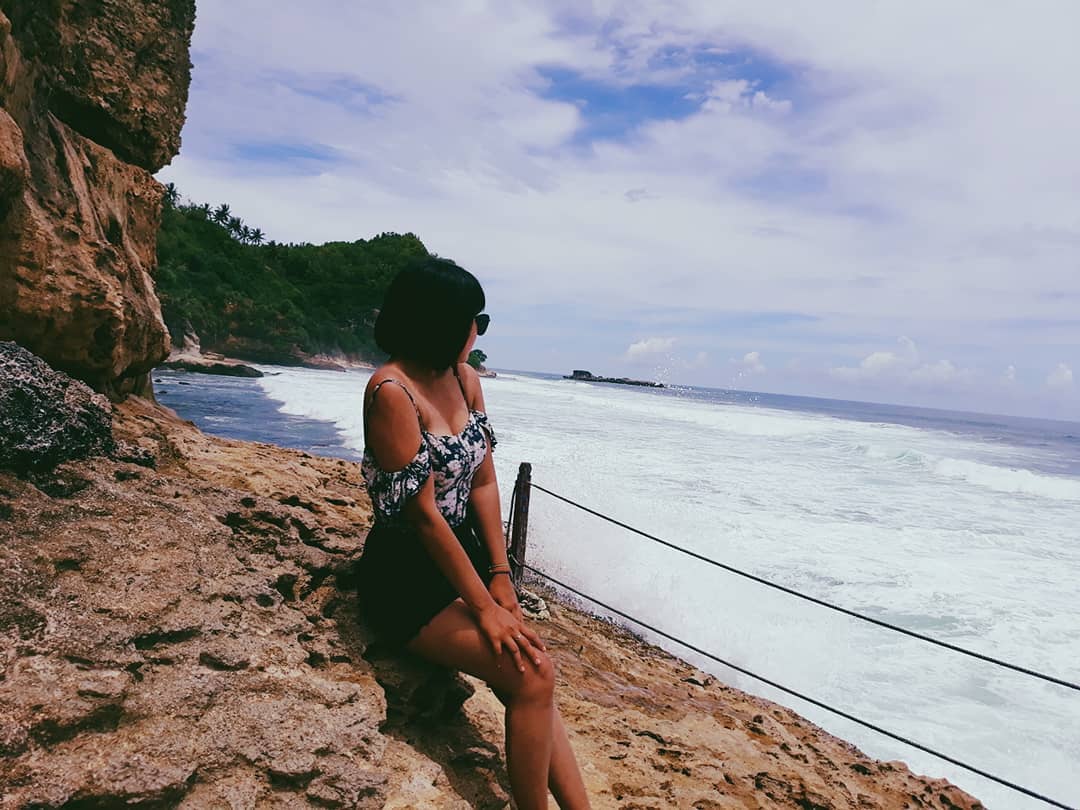 Beberapa Potret Keindahan Pantai Banyu Tibo di Pacitan, Apakah Sudah Buka Atau Masih Ditutup? 5 Beberapa Potret Keindahan Pantai Banyu Tibo di Pacitan, Apakah Sudah Buka Atau Masih Ditutup? 5