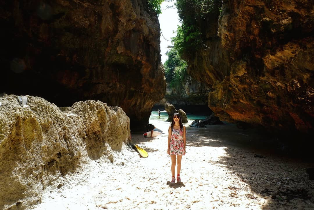 Dimana Akses Jalan Menuju Lokasi Pantai Suluban Uluwatu Bali dan Berapa Harga Tiket Masuknya? 3