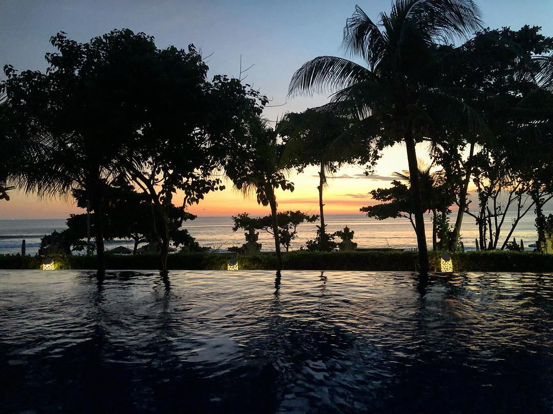 Pantai Legian Bali, Favorit Para Wisatawan 8