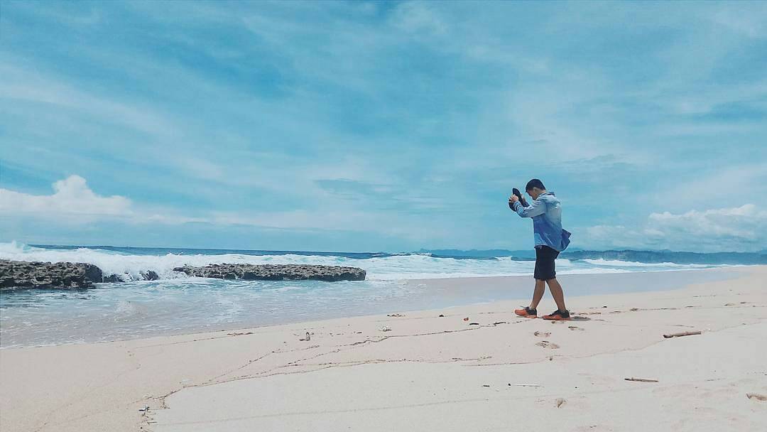 Keindahan Pantai Mrutu di Kabupaten Malang 4