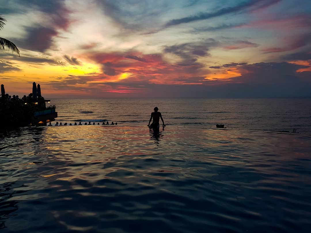 Dimana Akses Jalan Menuju Lokasi Pantai Suluban Uluwatu Bali dan Berapa Harga Tiket Masuknya? 7