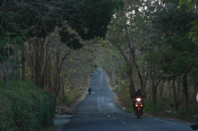 Pantai Nampu Wonogiri Yang Tidak Boleh Kamu Lewatkan dan Berapa Harga Tiket Masuknya? 9