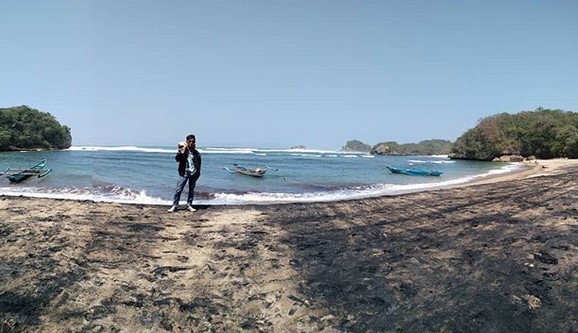 Pantai Bantol Malang 10