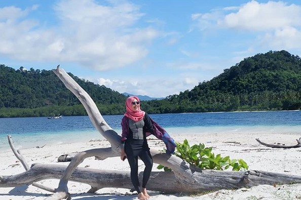 Kapan Waktu Terbaik Piknik Ke Pantai Teluk Kiluan? 9