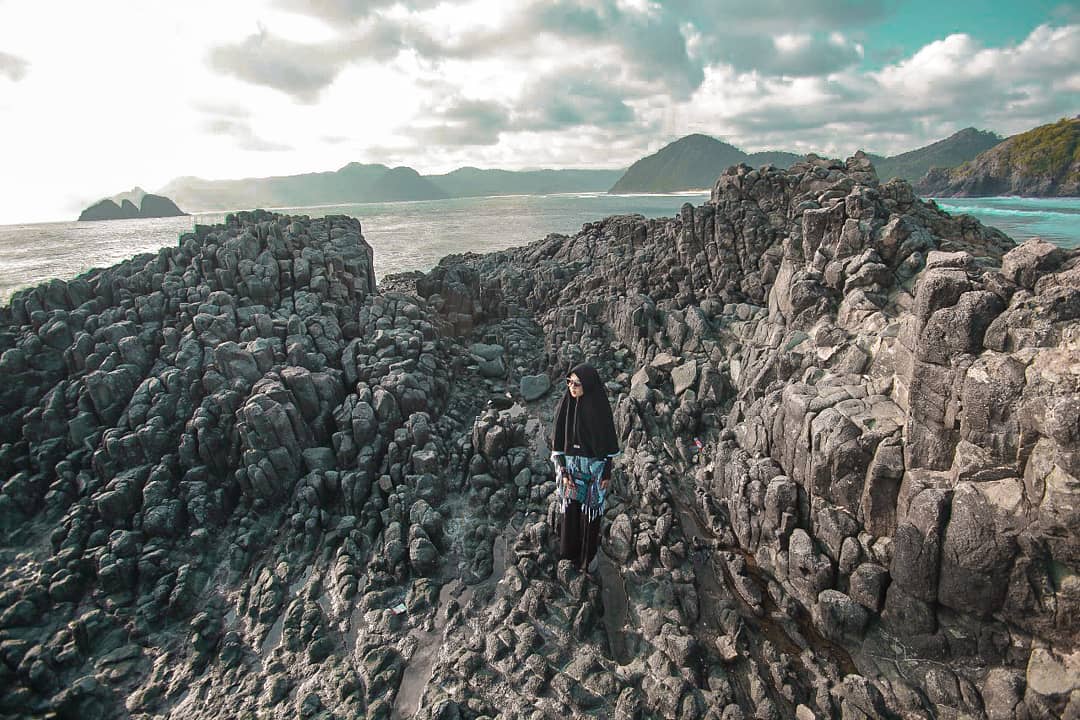 Pantai Semeti Lombok Tengah 10