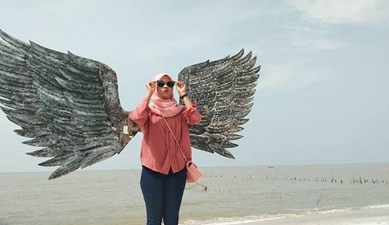 Potret Pantai Cemara Kembar Serdang Bedagai Sumatera Utara dan Berapa Harga Tiket Masuknya? 8 Potret Pantai Cemara Kembar Serdang Bedagai Sumatera Utara dan Berapa Harga Tiket Masuknya? 8