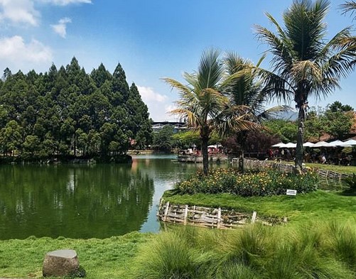 Floating Market Lembang Buka Jam Berapa? 4