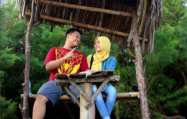 Beberapa Potret Indahnya Pantai Cemara Sewu Bantul Yogyakarta dan Berapa Tiket Masuknya? 5 Beberapa Potret Indahnya Pantai Cemara Sewu Bantul Yogyakarta dan Berapa Tiket Masuknya? 5