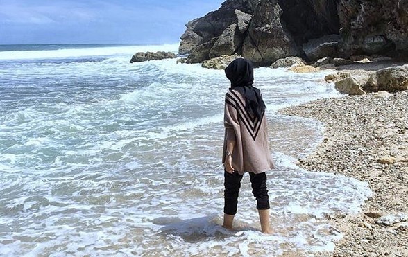 Beginilah Keindahan Pantai Watu Lawang Jogja, Buka Atau Tutup dan Berapa Harga Tiket Masuknya? 3 Beginilah Keindahan Pantai Watu Lawang Jogja, Buka Atau Tutup dan Berapa Harga Tiket Masuknya? 3