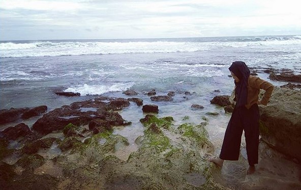 Beginilah Keindahan Pantai Watu Lawang Jogja, Buka Atau Tutup dan Berapa Harga Tiket Masuknya? 4 Beginilah Keindahan Pantai Watu Lawang Jogja, Buka Atau Tutup dan Berapa Harga Tiket Masuknya? 4