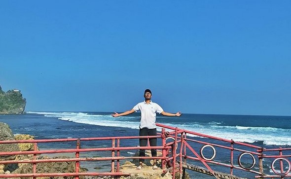 Beginilah Keindahan Pantai Watu Lawang Jogja, Buka Atau Tutup dan Berapa Harga Tiket Masuknya? 6 Beginilah Keindahan Pantai Watu Lawang Jogja, Buka Atau Tutup dan Berapa Harga Tiket Masuknya? 6