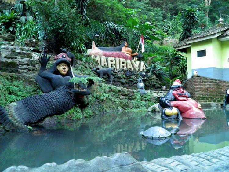 Keindahan Curug Maribaya, Wisata Alam Cantik di Bandung 5 Keindahan Curug Maribaya, Wisata Alam Cantik di Bandung 4