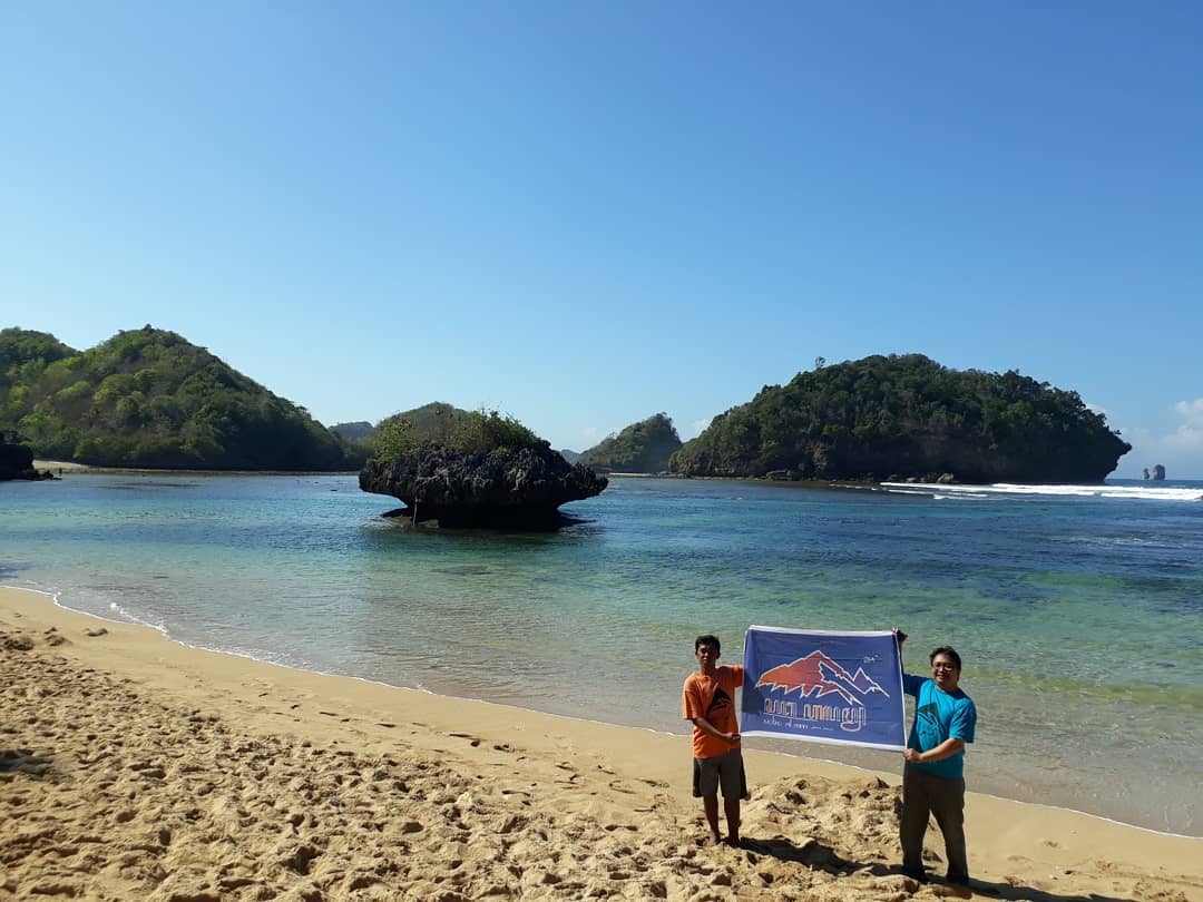Buka Jam Berapa Wisata Pantai Ngantep di Malang Selatan dan Berapa Harga Tiket Masuknya? 6
