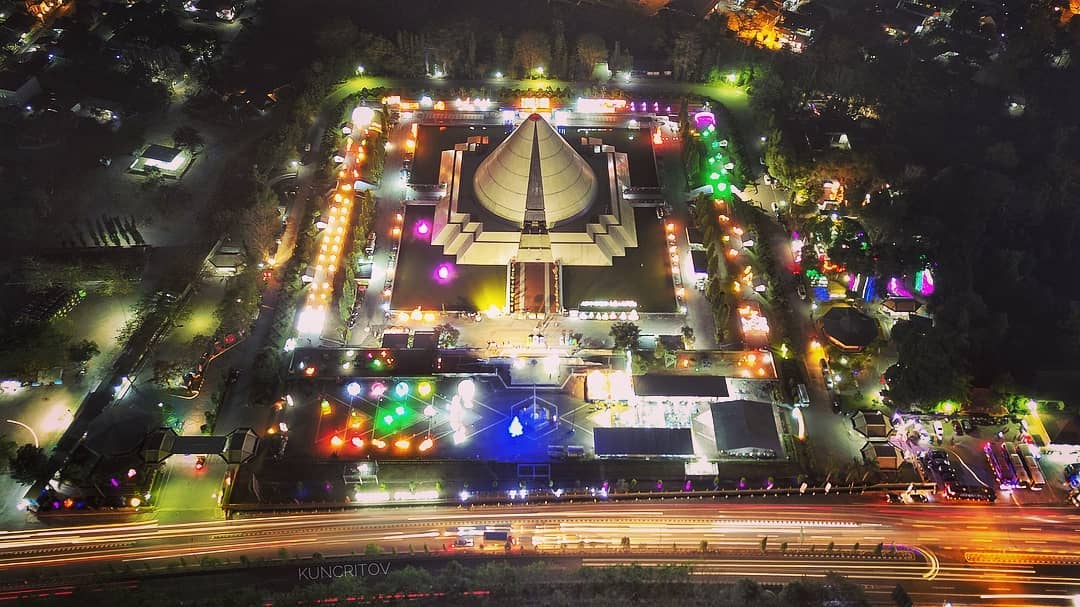 Buka Jam Berapa Monumen Jogja Kembali? 10