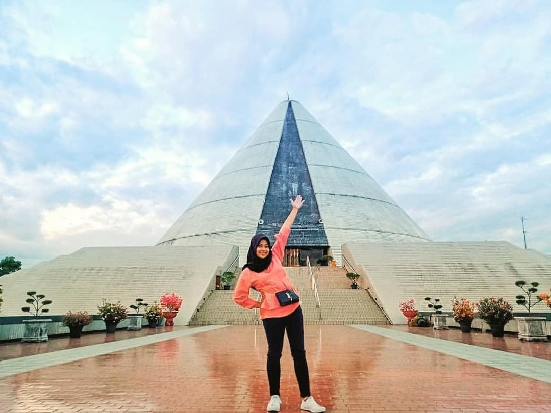 Buka Jam Berapa Monumen Jogja Kembali? 4