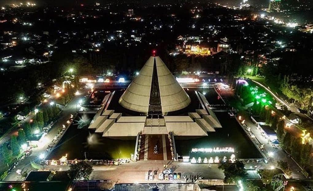 Buka Jam Berapa Monumen Jogja Kembali? 1