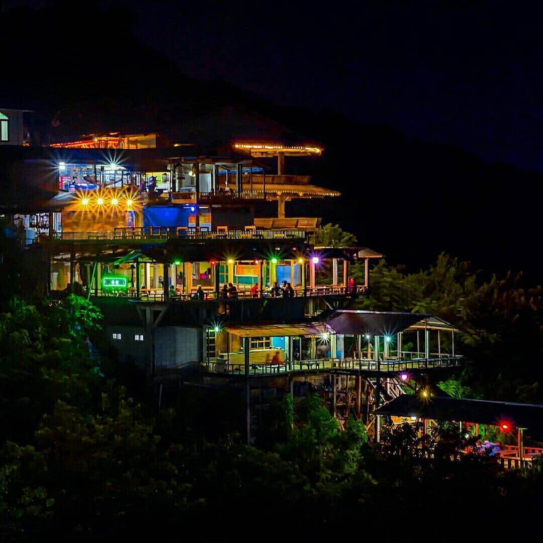 Bukit Bintang, Menikmati Cantiknya Jogja di Malam Hari 4