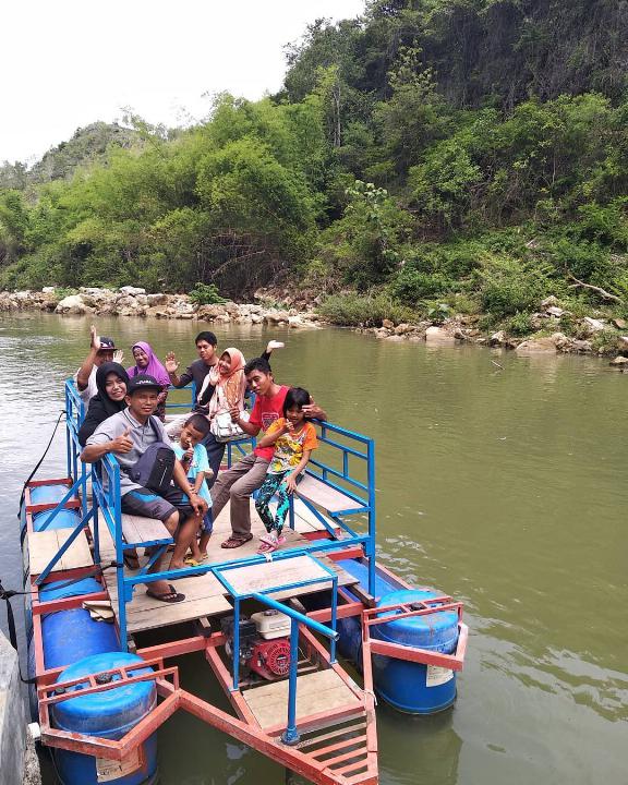 Main Air Atau Terjun Ke Sungai Dari Tebing? Coba Air Terjun Sri Gethuk Jogja 5 Main Air Atau Terjun Ke Sungai Dari Tebing? Coba Air Terjun Sri Gethuk Jogja 5
