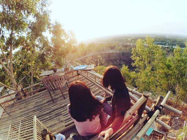 Mau Piknik di Tengah Hutan Jati? Coba Ke Watu Lumbung Bantul 9 Mau Piknik di Tengah Hutan Jati? Coba Ke Watu Lumbung Bantul 8