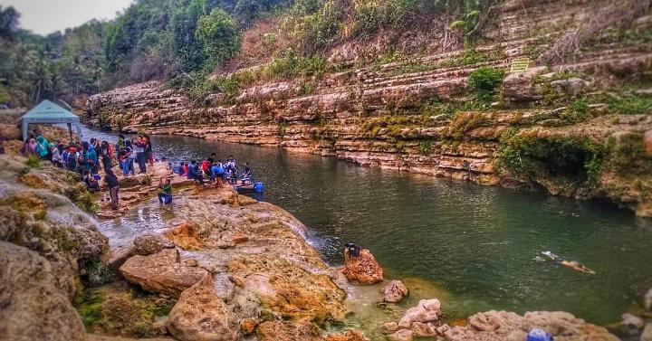 Main Air Atau Terjun Ke Sungai Dari Tebing? Coba Air Terjun Sri Gethuk Jogja 4 Main Air Atau Terjun Ke Sungai Dari Tebing? Coba Air Terjun Sri Gethuk Jogja 4