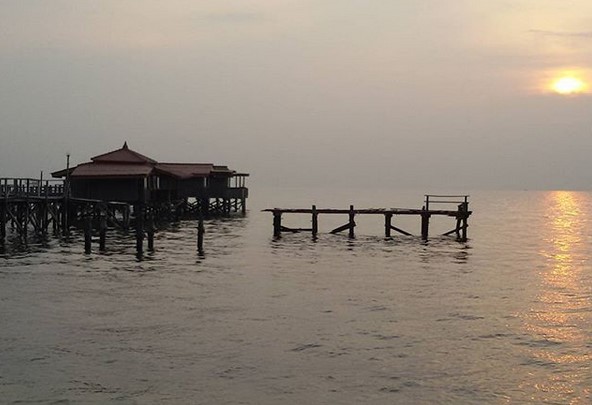 Mau Foto Prewedding Atau Bulan Madu? Ke Pulau Bidadari Saja 9 Mau Foto Prewedding Atau Bulan Madu? Ke Pulau Bidadari Saja 9