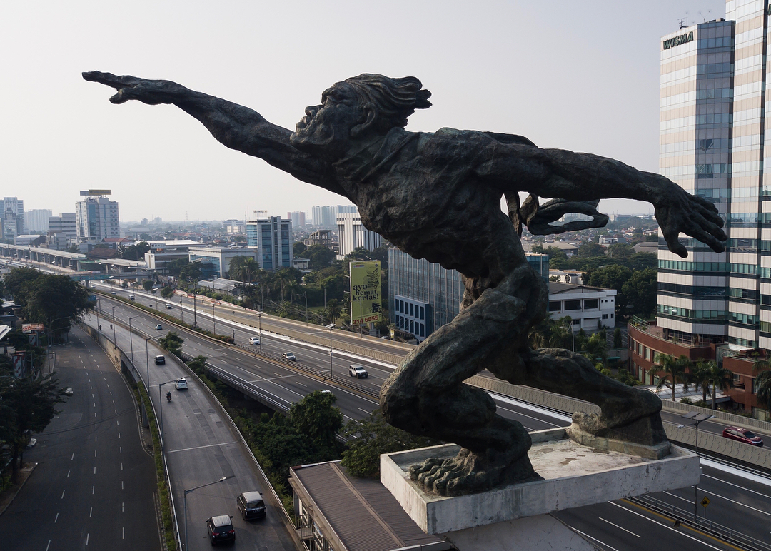 Tugu Pancoran Jakarta Selatan 2 Tugu Pancoran Jakarta Selatan 2