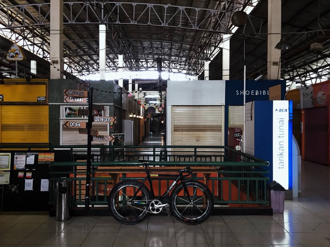 Pasar Santa Jakarta Pusat 1