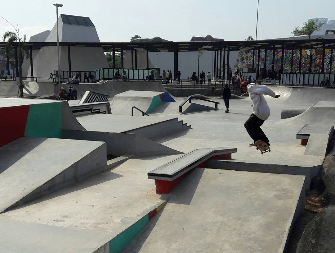 Menuju Lokasi RPTRA Kalijodo Jakarta 5 Menuju Lokasi RPTRA Kalijodo Jakarta 4