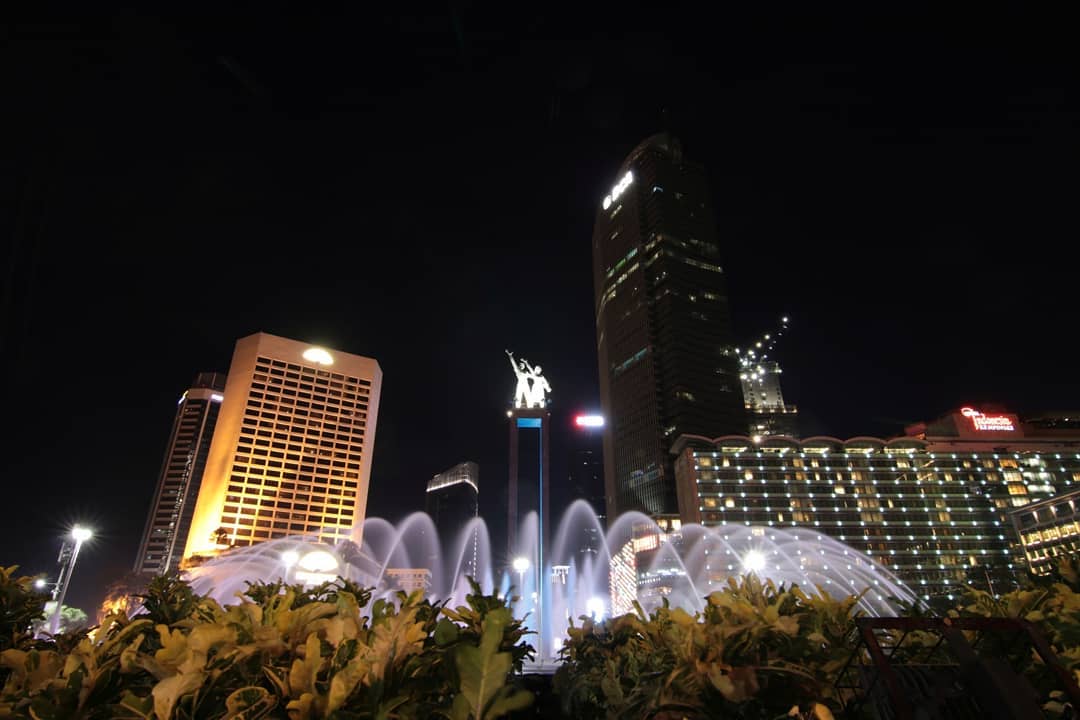 Patung Selamat Datang Bundaran HI Jakarta 9 Patung Selamat Datang Bundaran HI Jakarta 9