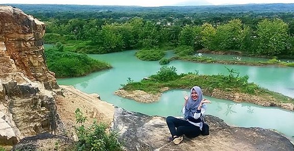 Wisata Telaga Biru Semin Gunung Kidul 9