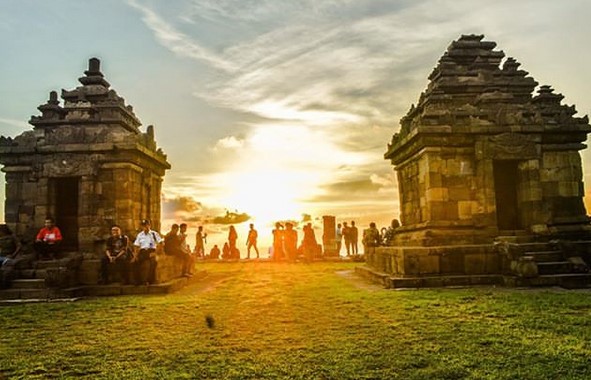 Keindahan Candi Barong Jogja 9 Keindahan Candi Barong Jogja 9