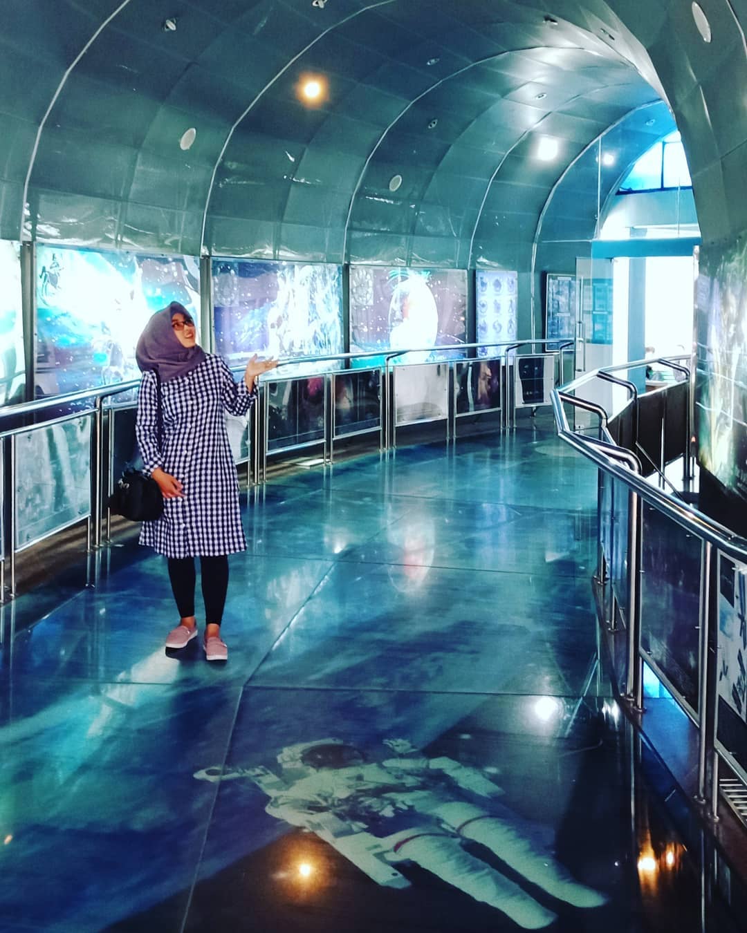 Gambar planetarium di jakarta harga tiket masuk tmii tim movie tenggarong cikini adalah alamat bandung lokasi wisata foto sejarah negara ismail marzuki boscha surabaya jawa timur letak indonesia singapore yogyakarta online jagad raya lembang jadwal peta map website youtube central park poster taman pintar kuala lumpur malaysia