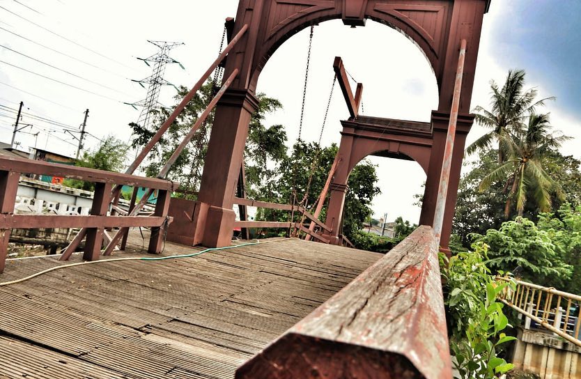 Jembatan Kota Intan 8