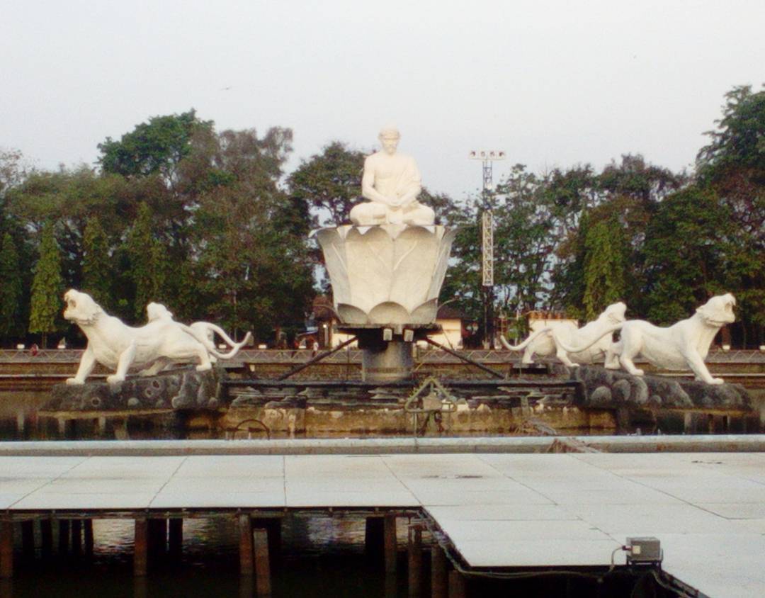 Taman Air Mancur Sri Baduga Purwakarta 3