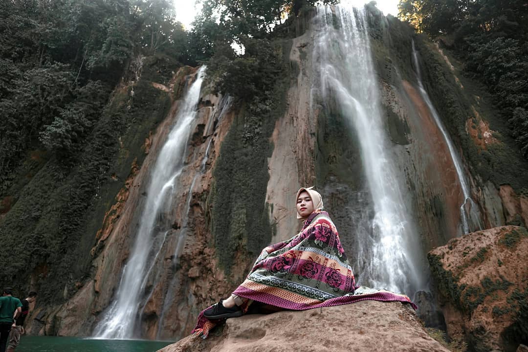 Keindahan Curug Cikaso Surade, Air Terjun di Sukabumi 8