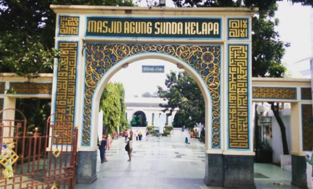 Masjid Agung Sunda Kelapa Menteng 3