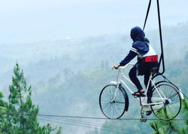 Ini Spot Foto di Coban Rais Malang Yang Lagi Hits dan Instagramable 5