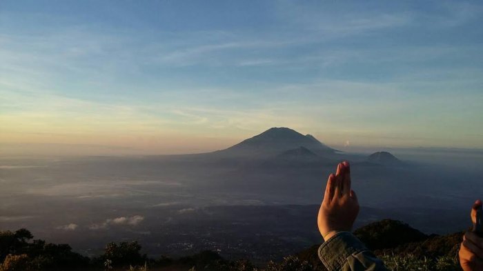 3 Jalur Pendakian Ke Gunung Ungaran, Sepanjang Perjalanan Gak Bakal Bosan Deh! 7