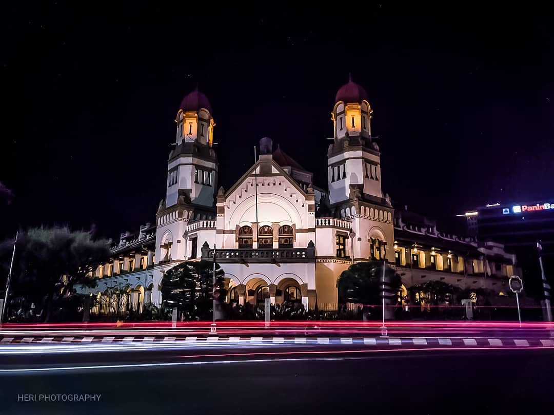 Lawang Sewu, Bangunan Paling Angker Kedua di Asia. Berani Coba? 6 Lawang Sewu, Bangunan Paling Angker Kedua di Asia. Berani Coba? 6
