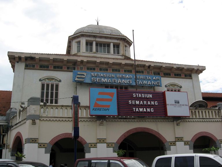 Stasiun Tawang Semarang, Stasiun Kereta Api Yang Gagah 2