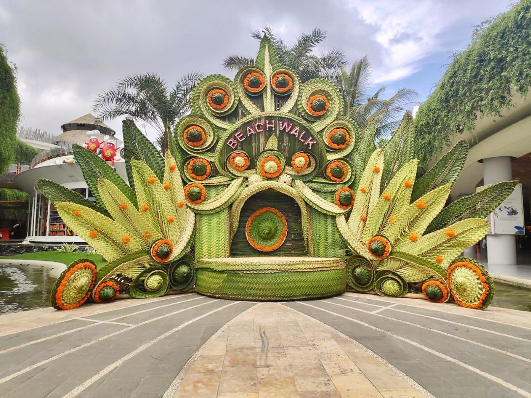 Ada Apa Saja di Beachwalk Bali 1