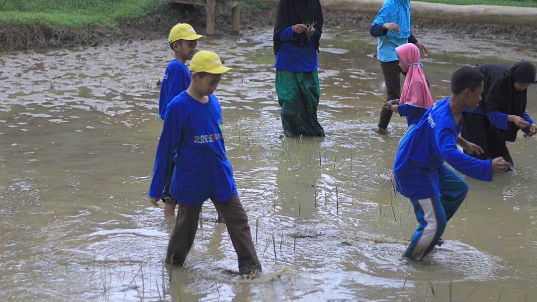 Kebun Wisata Pasir Mukti di Bogor 7 Kebun Wisata Pasir Mukti di Bogor 7