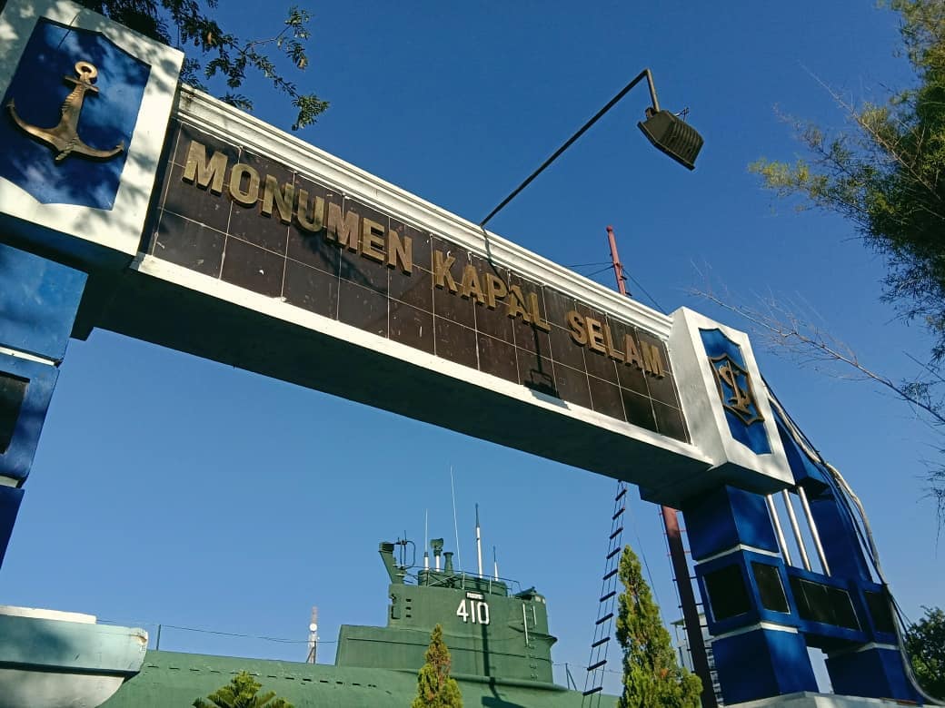 Monumen Kapal Selam Surabaya 7 Monumen Kapal Selam Surabaya 7