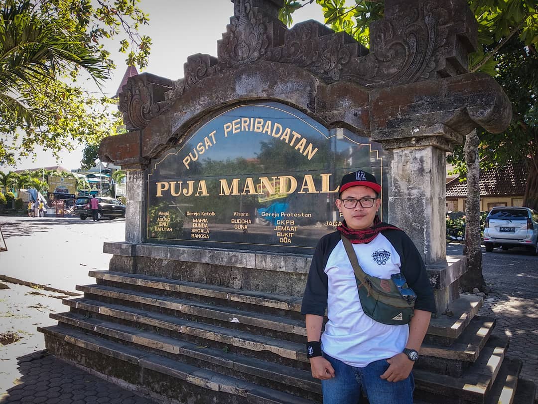 Apa Yang Unik Dari Puja Mandala? 1 Apa Yang Unik Dari Puja Mandala? 1