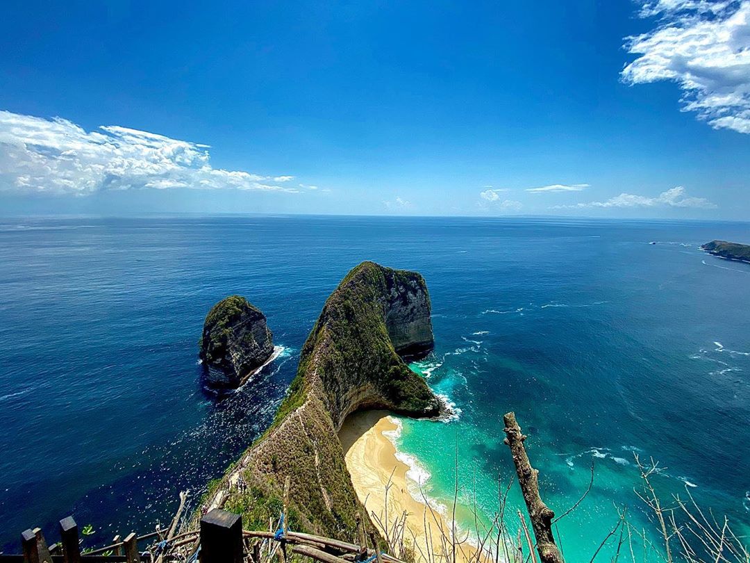 Pantai Kelingking Nusa Penida Bali 10