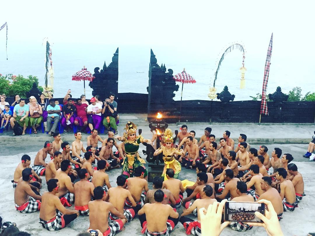 Sejarah Singkat Tari Kecak Bali 3