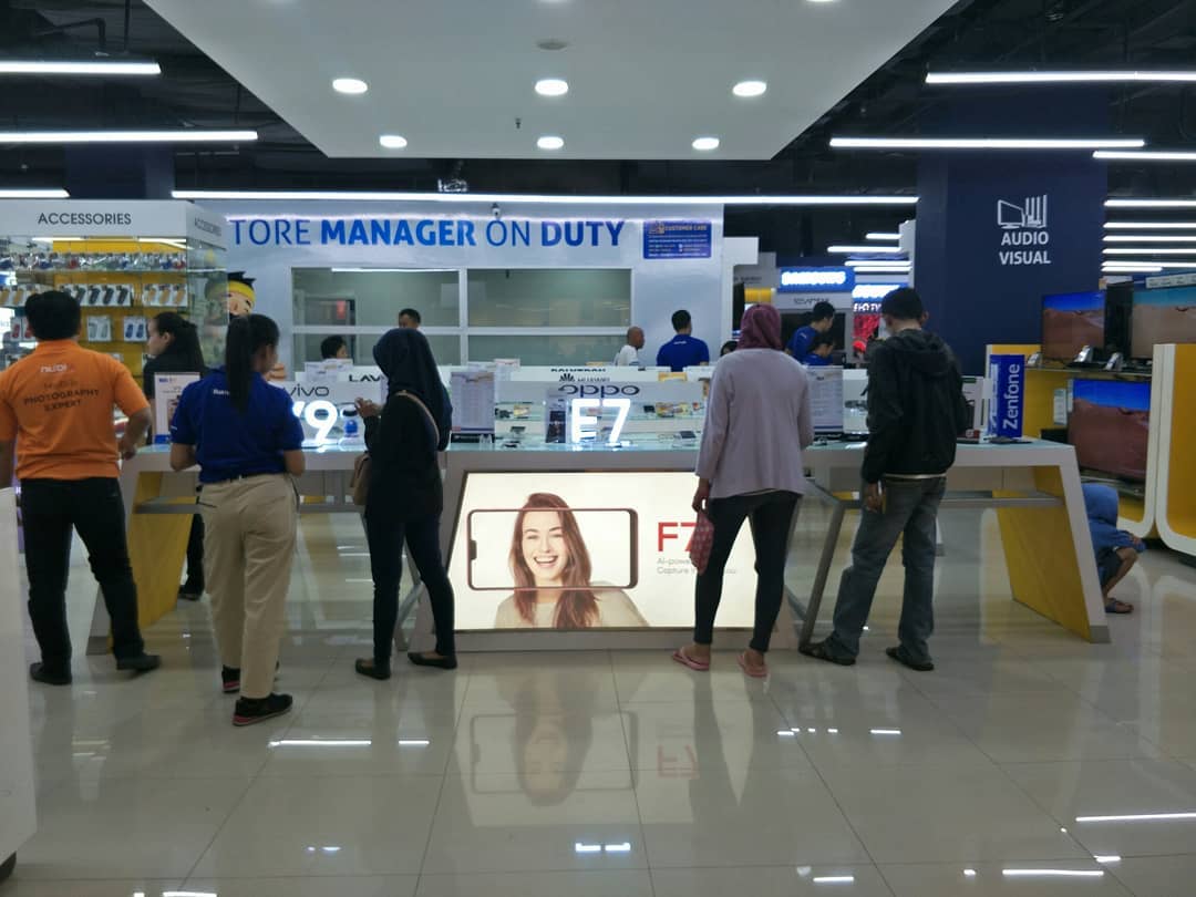 Ada Apa Aja di BG Junction Surabaya 2 Ada Apa Aja di BG Junction Surabaya 2