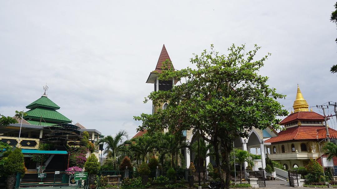 Apa Yang Unik Dari Puja Mandala? 6 Apa Yang Unik Dari Puja Mandala? 6