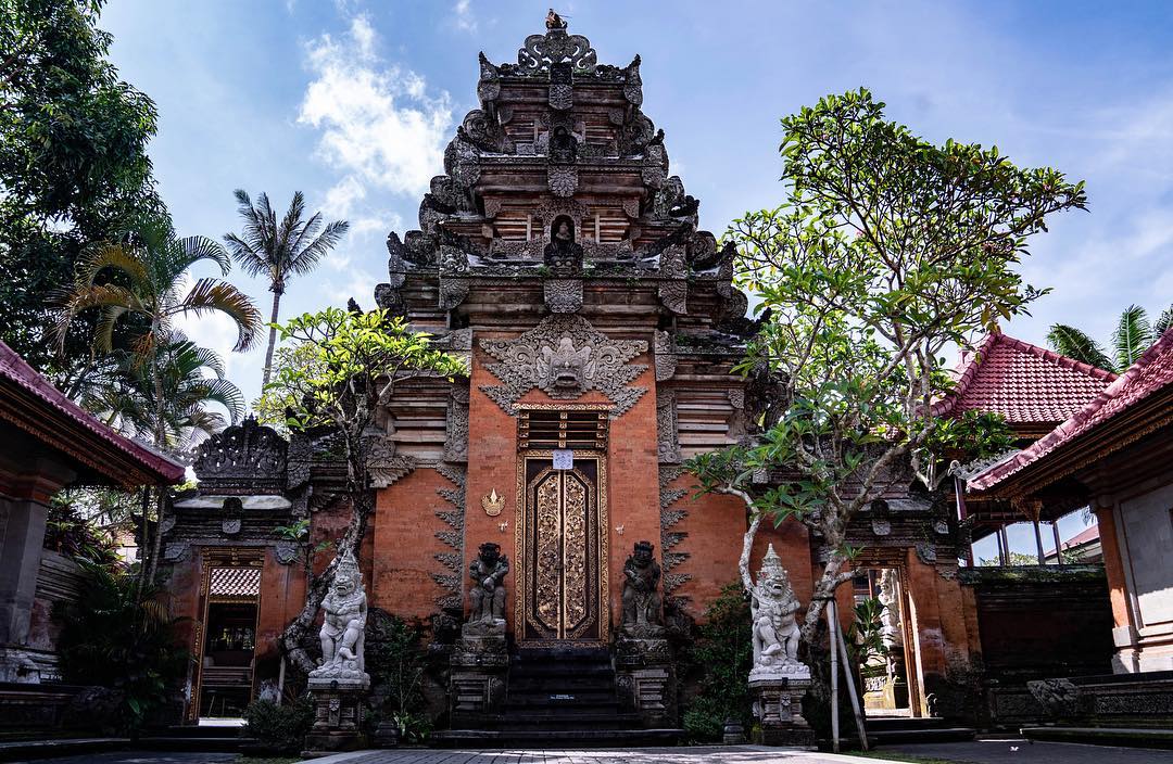 Ubud Palace Bali 8
