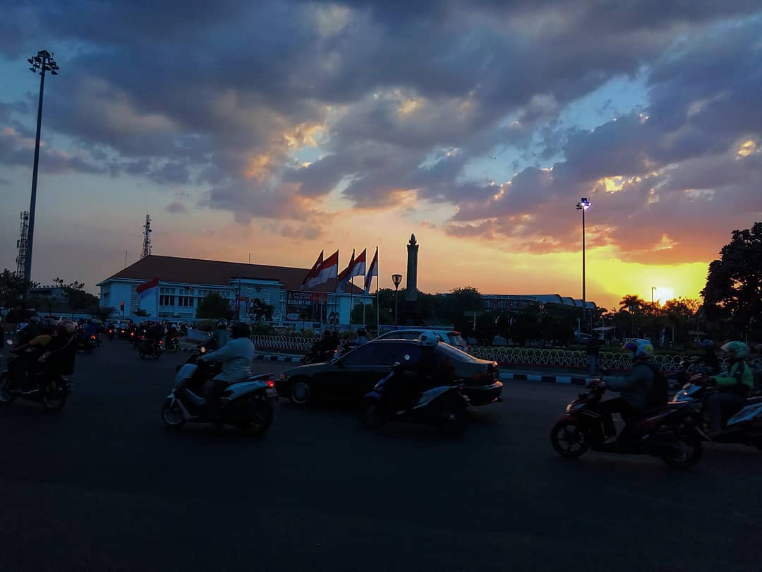 Tugu Muda Semarang Punya Air Mancur Menari? Ini Buktinya 12